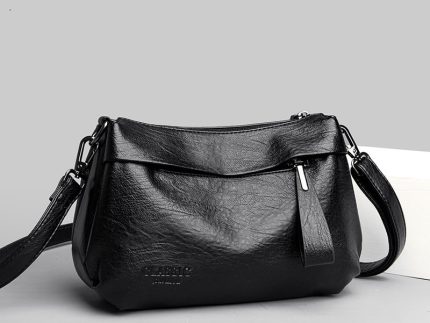 Trendy Crossbody Bags
