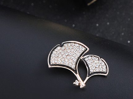 brooch