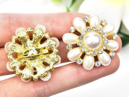 brooch