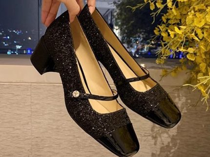 SHOE